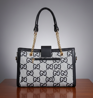 Gucci tote bag