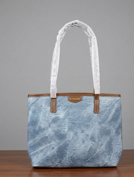 Textured blue shoulder bag