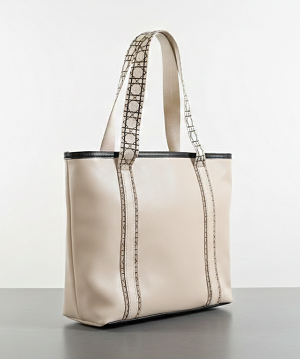 Cream shoulder tote bag